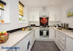 Home in Eccles Salford - Image 3