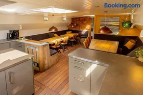 Boutique style ship 10 double cabins - Image 5