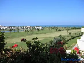 artQhost Costa Ballena Penthouse Ocean and Golf views & Free Parking - Image 2