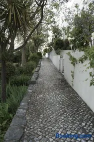 Happily Ever Lisbon - Image 2
