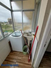 Apartamento Mobiliado a 200 metros da praia - Image 5