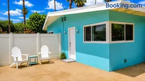 El Paseo Honeymoon Hideway - Image 1