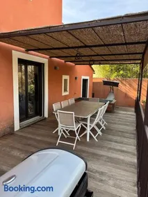 Ma Villa de Provence - Image 1