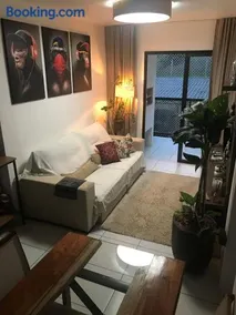 Apartamento encantador em bairro Nobre. - Image 1