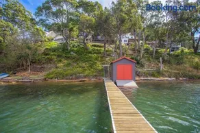 Phegans Bay Waterfront Retreat - Image 2