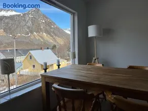 FeelSenja Gryllefjord Holiday House - Image 1