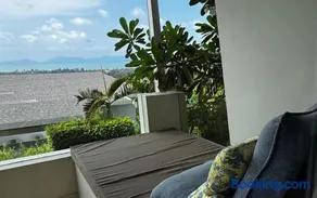 Seaview 2 bedroom Condo 120sqm shared pool gym private infra-red sauna - Image 5