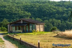 Podere "Le Rondini" in the Heart of Tuscany - Image 1