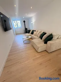 Maison rénovée de 3 chambres - confortable, calme et spacieuse - Image 3