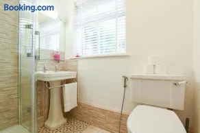 Air Maison - Emsworths Cosy Bungalow - Image 4