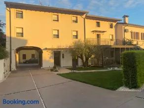 Portone180 Guest House - Image 1