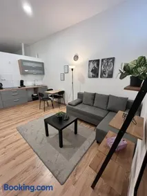 Apartment Central 10C 40qm Wi-Fi free Parking calm back house - Image 3