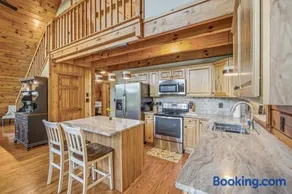Norris Lake Cabin Near Marinas & Fishing Fire pit - Image 3