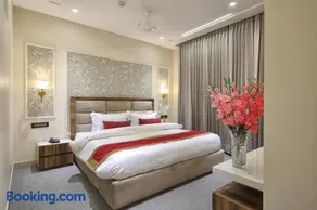 Royal 9 hotel & Banquet - Image 3