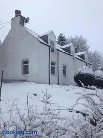 Charming cottage close to the Cairngorms - Image 2