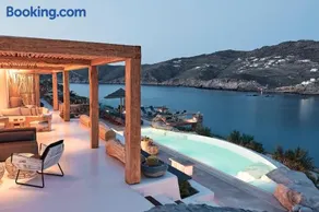 Villa Barbarossa - Elegant Beachfront Retreat with Heated Pool & Outdoor Gym - Image 1