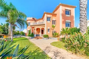 Villa Mirador Faro - Image 1