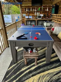 Luxury private estate summer winter 32c heated pool & hot tub bar stay deal kent - Image 4