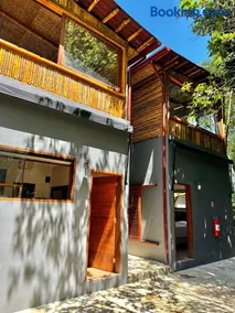 Deck Picinguaba Pousada - Image 3