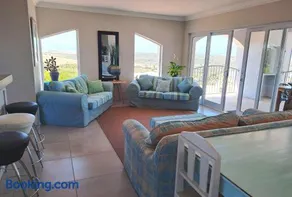 Stone Crown Manor B&B - Image 3