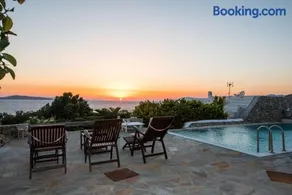 Villa Waves - Image 1