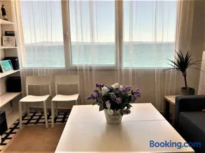 Primera línea de mar apartamento dúplex en Ribeira - Image 4