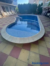 Peshev Family Hotel Nesebar - Image 3