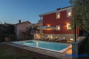 Villa Polion Peroj - Image 1