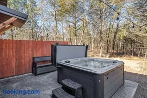 Whispering Pines - Lakeside - Image 2