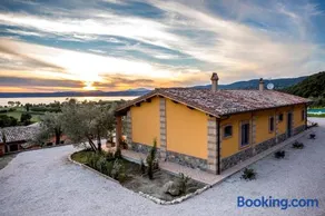 Agriturismo Parco di Canuleio - con vista sul Lago - Image 3