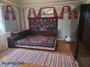 La Umbra Muntilor Traditional House - Image 3