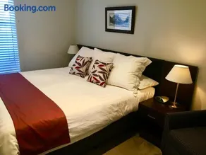 Encore Apartments - Image 4