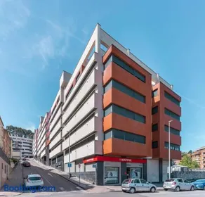 Apartamento con garaje - Image 4