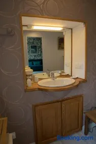 Agréable logement indépendant avec véranda - Image 4