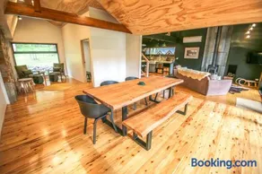 Black Mamba House - Image 4