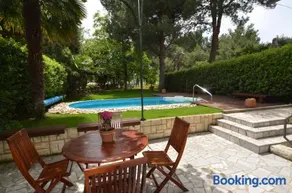 Apartments Villa Rossella 3 - Image 3