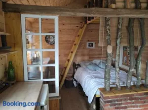 Maisonnette perchée au cœur de la nature - Image 2