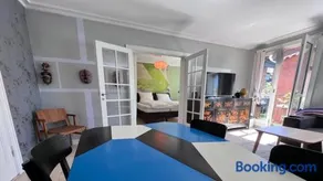 Deluxe Hotel Apartment - Image 2