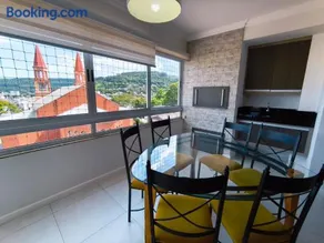 Apartamento de luxo no coração da Cidade do Cristo - Image 2