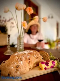 Sunny Brae Manor - Image 3