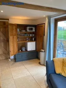 2 Beds & living in our idyllic country Cottage - Image 3
