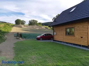 Domek na wzgórzu "RYŚ" - Image 1