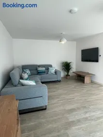 Fisherman's Cottage - Image 2