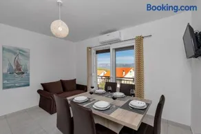 Apartments Sunshine - Image 1