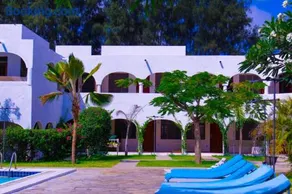 Kaleb's Beachfront Serviced Studio Apartments - Image 4