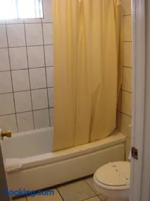 American Inn - Image 3