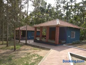 The Shades Holiday Homes - Image 1