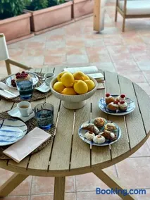Casa Barca - Luxury Apartment - Image 2