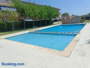 Cozy apartment with pool close to beach & nature - Image 2
