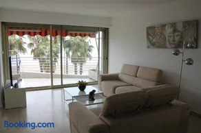 appartement vue mer "le chantilly" cagnes sur mer - Image 4